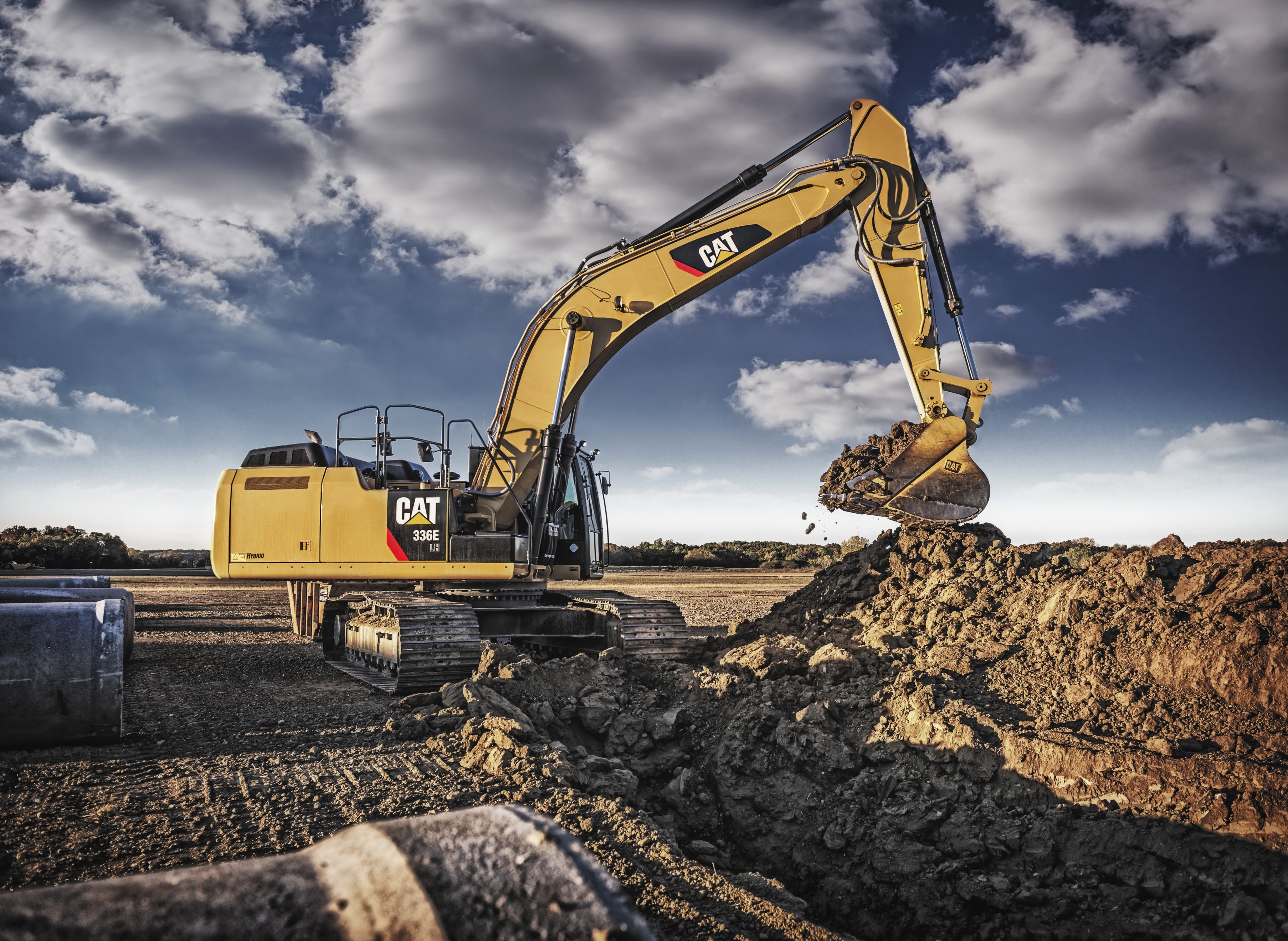 Работа экскаваторщиком в башкирии. Экскаваторщик в россии. Машинист полноповоротного экскаватора. Гусеничный экскаватор js85. Машинист экскаваторщик.