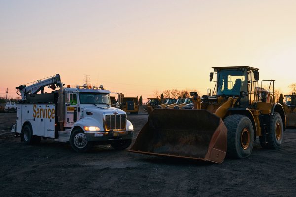 Cat Equipment Management Services at MacAllister Machinery